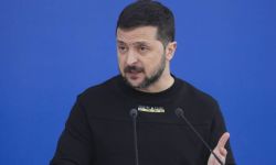 Prezydenci Chin i Ukrainy, Xi i Zełenski, odbyli rozmowę telefoniczną dot. relacji tych dwóch krajów