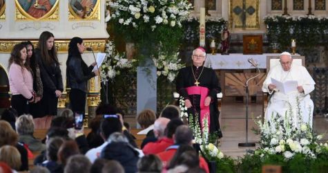 Węgry: papież spotkał się z ubogimi i uchodźcami, w tym z Ukrainy