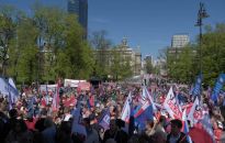 Warszawa: spod Pałacu Kultury ruszył pierwszomajowy marsz Lewicy i związków zawodowych