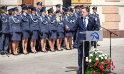 Z.Ziobro: praca funkcjonariuszy służby więziennej zasługuje na największy szacunek i uznanie