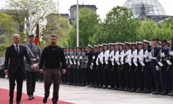 Prezydent Zełenski: Niemcy będą wspierać Ukrainę politycznie i wojskowo