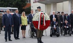 Włochy: polscy weterani wraz z przedstawicielami rządu i dyplomacji upamiętnili w Cassino gen. Andersa