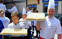 Papieska kremówka. Cukiernie szykują ciasto dla Rzeszowa