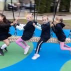 Nowy plac zabaw przy szkole w centrum Rzeszowa