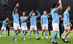 Liga angielska - Manchester City mistrzem po porażce Arsenalu