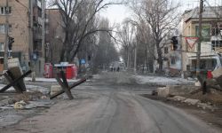 Ukraińskie wojsko: utrzymujemy obiekty fortyfikacyjne w części Bachmutu