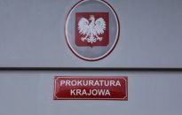 Prezydent Ostrowca Św. tymczasowo aresztowany. Usłyszał m.in. zarzut nakłaniania świadka do składania fałszywych zeznań