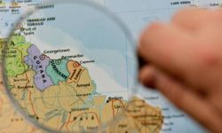 Uczennica sprawczynią pożaru, w którym spłonęło w Gujanie 19 dzieci; podpaliła szkołę w odwecie za odebranie komórki