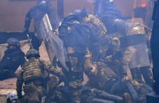 Agencja dpa: 34 żołnierzy NATO rannych w starciach z serbskimi demonstrantami