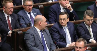 CBOS: 30 proc. zwolenników rządu; 46 proc. - przeciwników