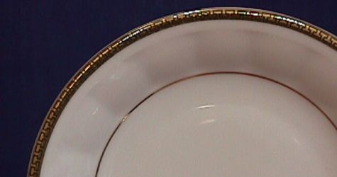 Burzliwe losy fabryki porcelany z Chodzieży