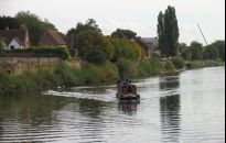 Angielska prowincja i pędzący Londyn na chwilę przed świętami 