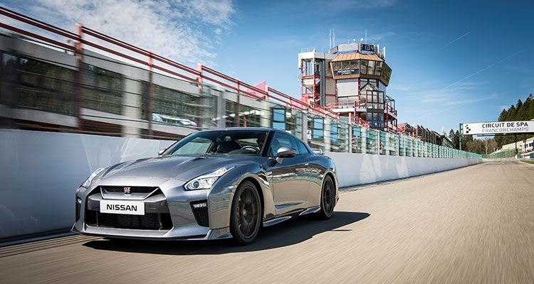 Nowy Nissan GT-R