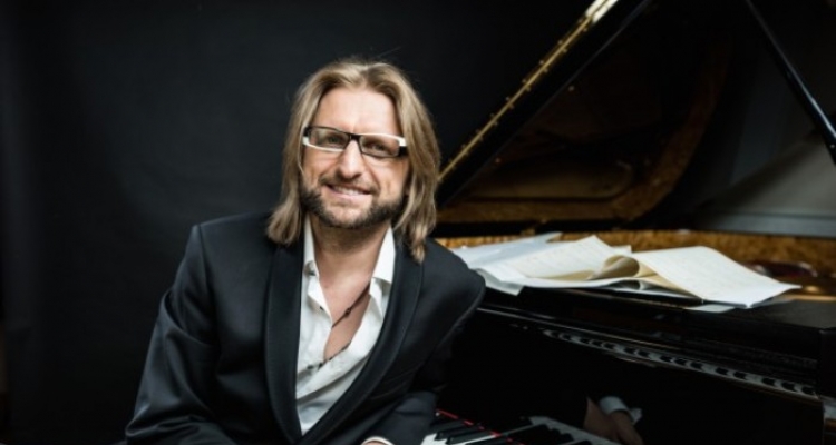 Leszek Możdżer. Archiwum www. mozdzer.com