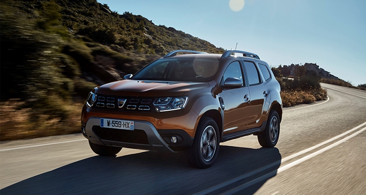 Dacia Duster - lider sprzedaży wśród suv-ów, od stycznia z nowym silnikiem benzynowym